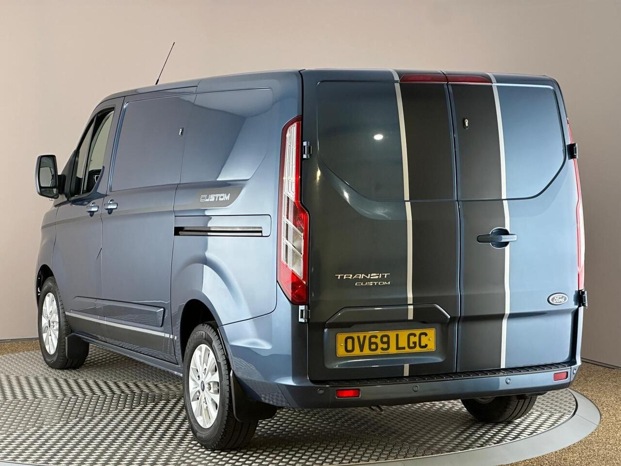 Ford Transit Custom OV69LGC