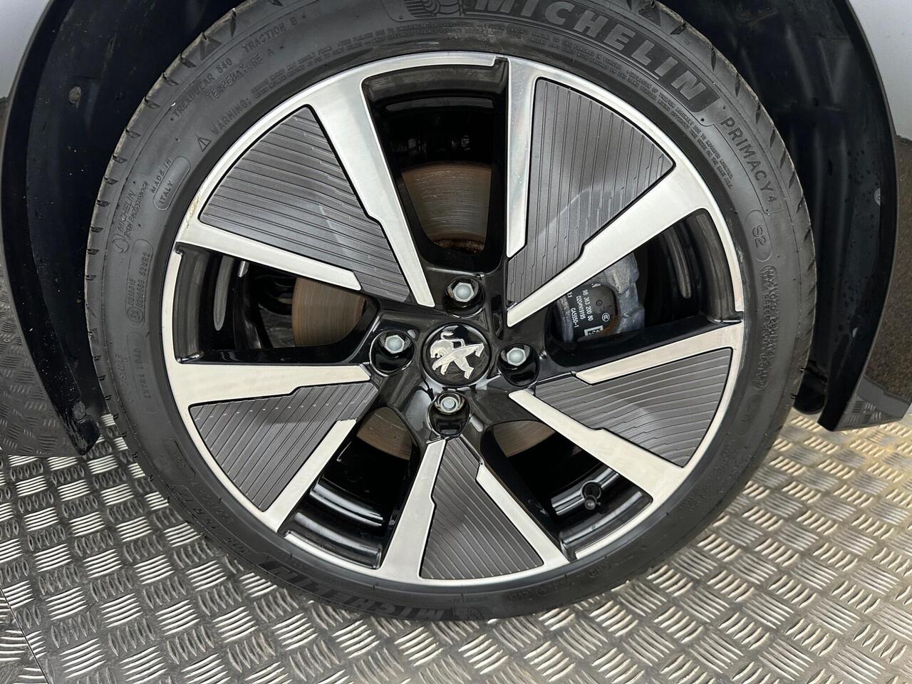 Peugeot E-208 EX71WCM