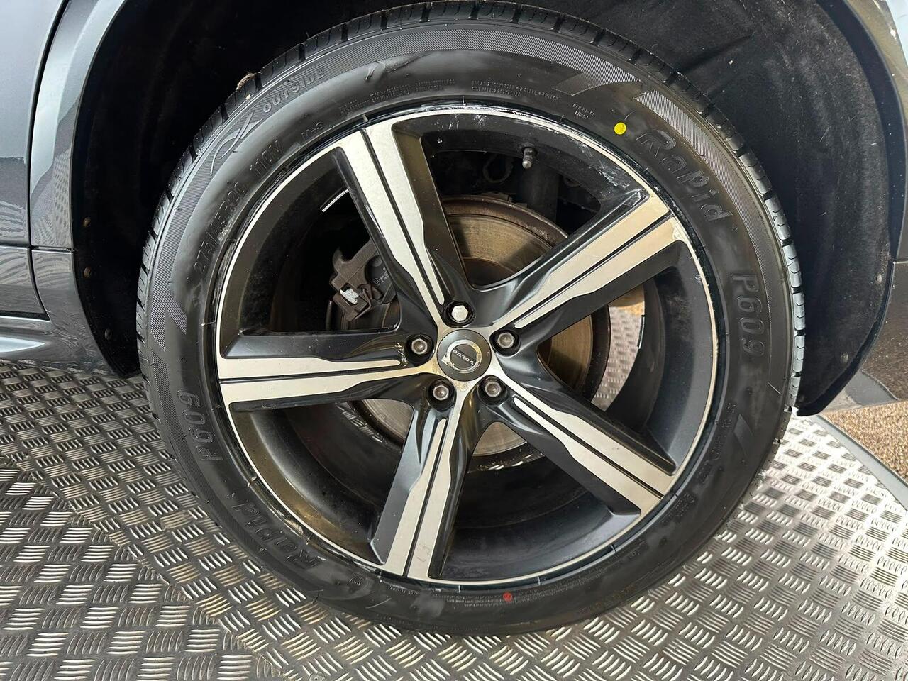 Volvo XC90 DF18LCM