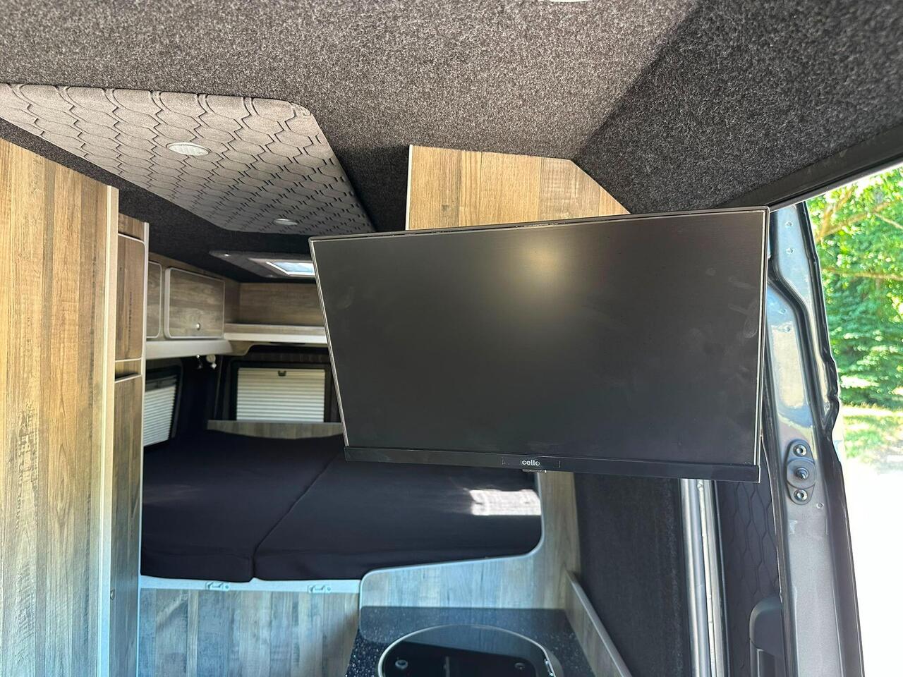 Volkswagen Crafter DX26ZHU