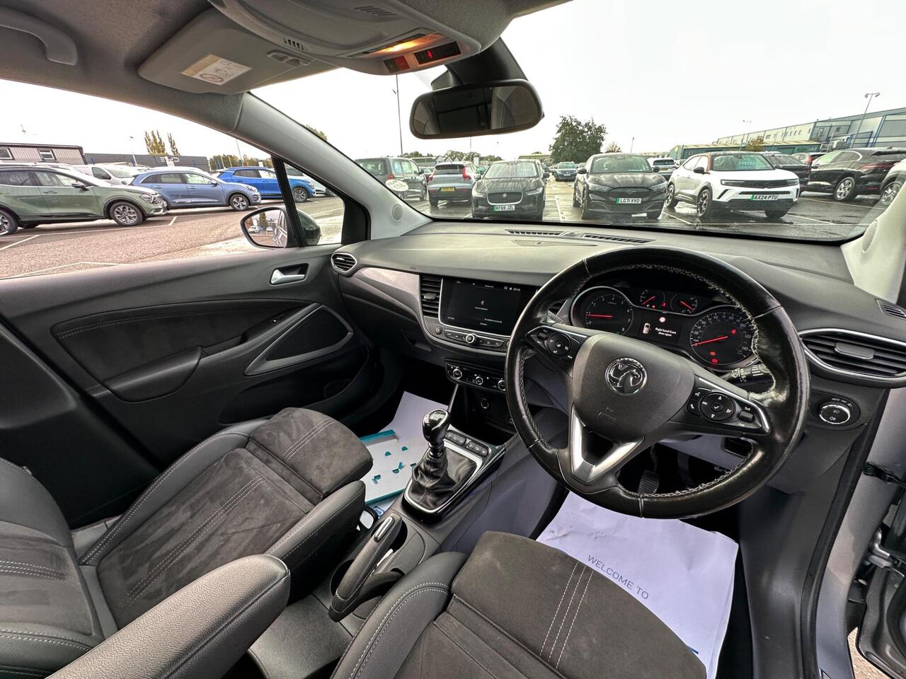 Vauxhall Crossland SH22LWL