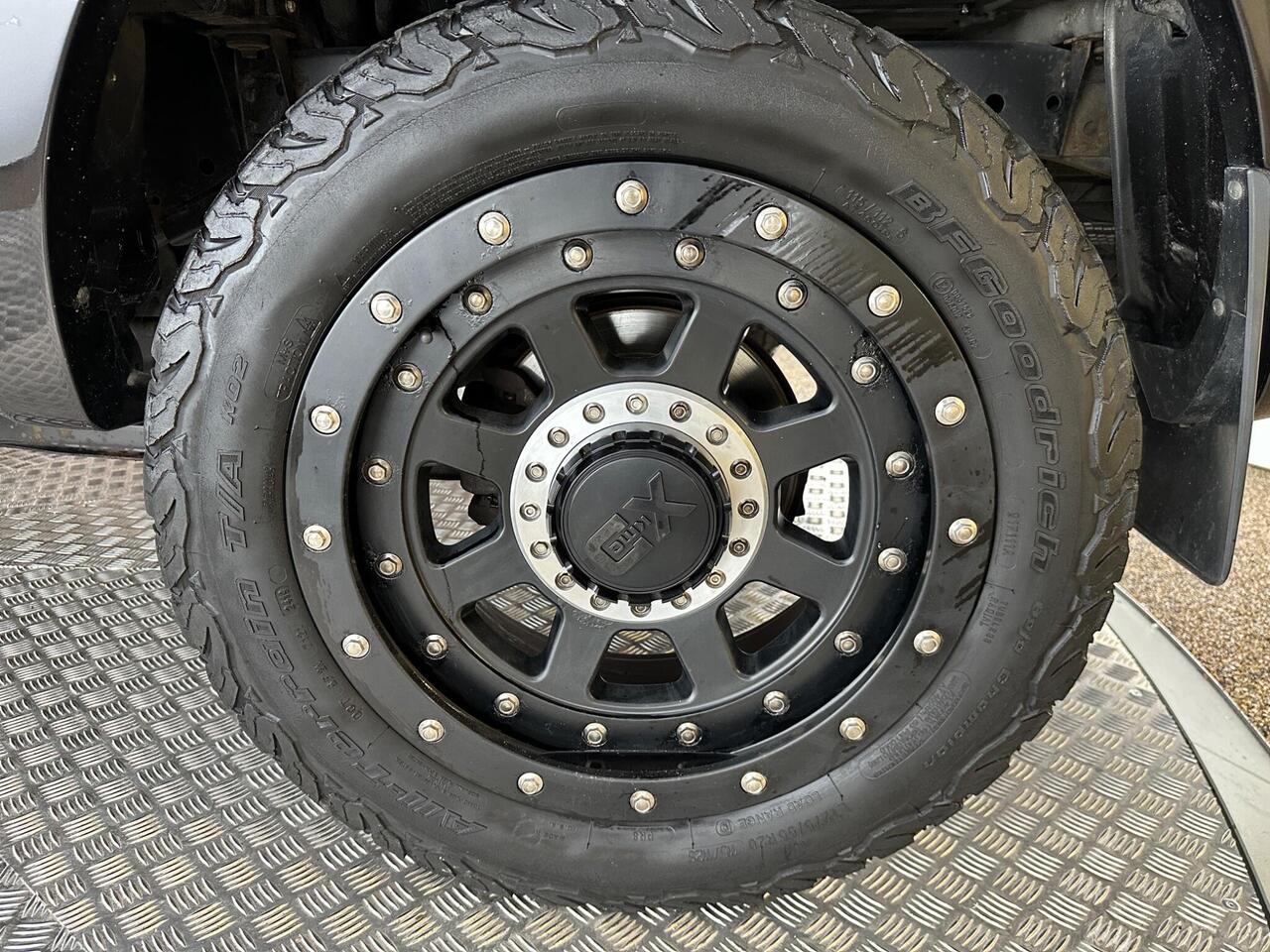 Nissan Navara NX69VEV