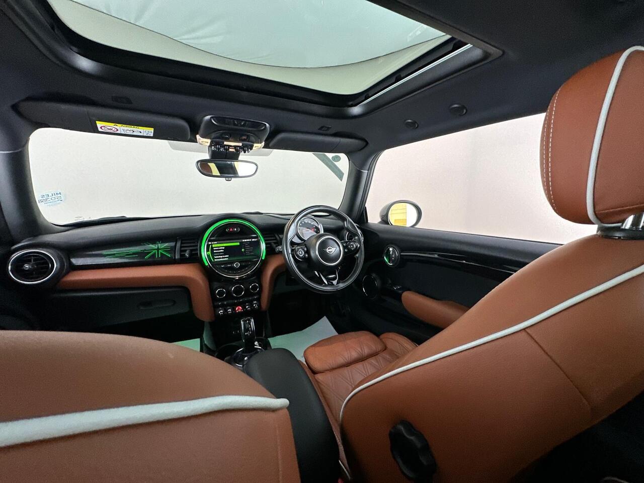 MINI Hatch LR19JVP