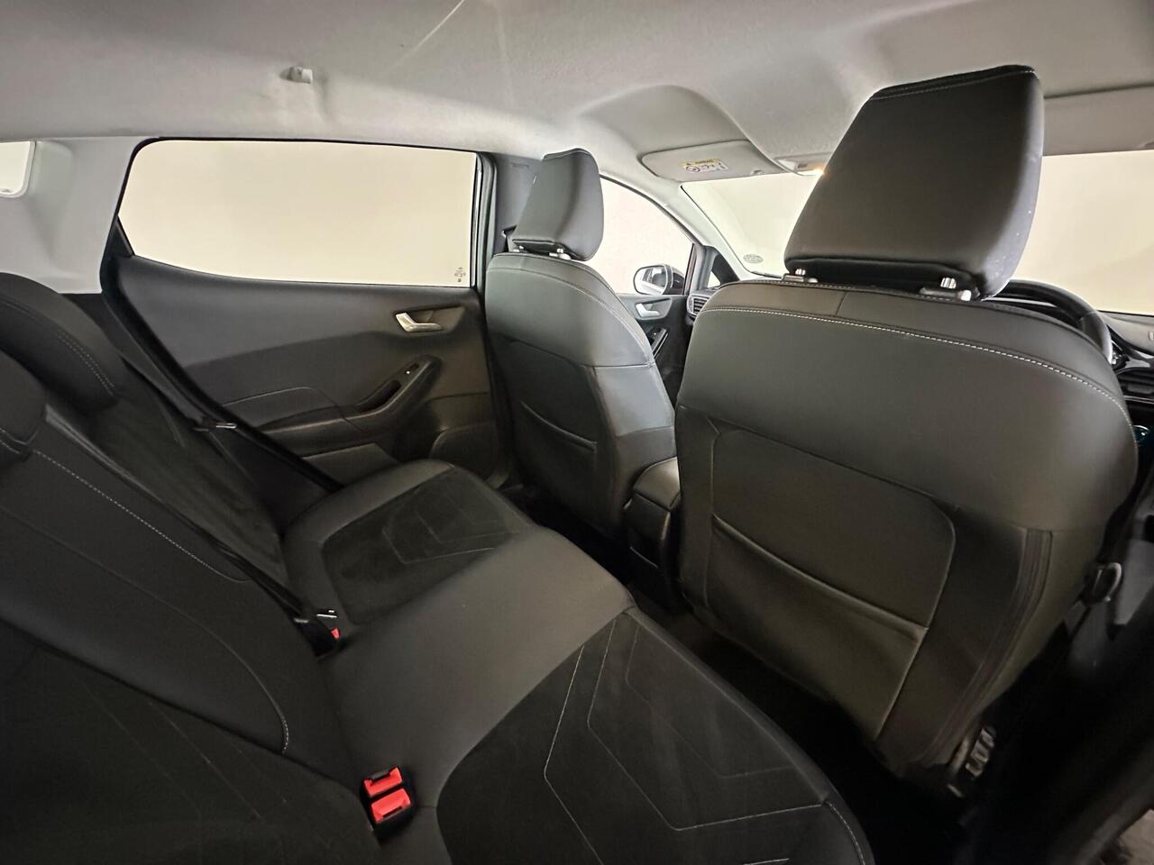 Ford Fiesta MH72KGP