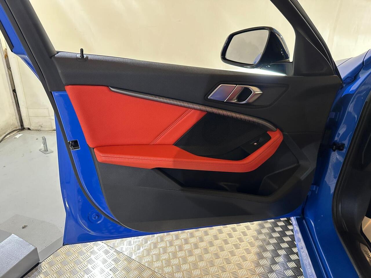 BMW 1 Series SM69JXC