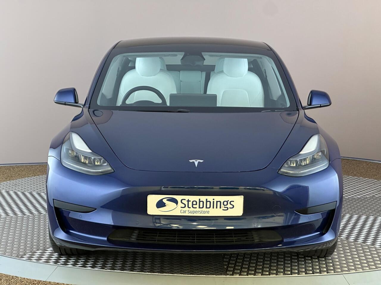 Tesla Model 3 YC21BSV