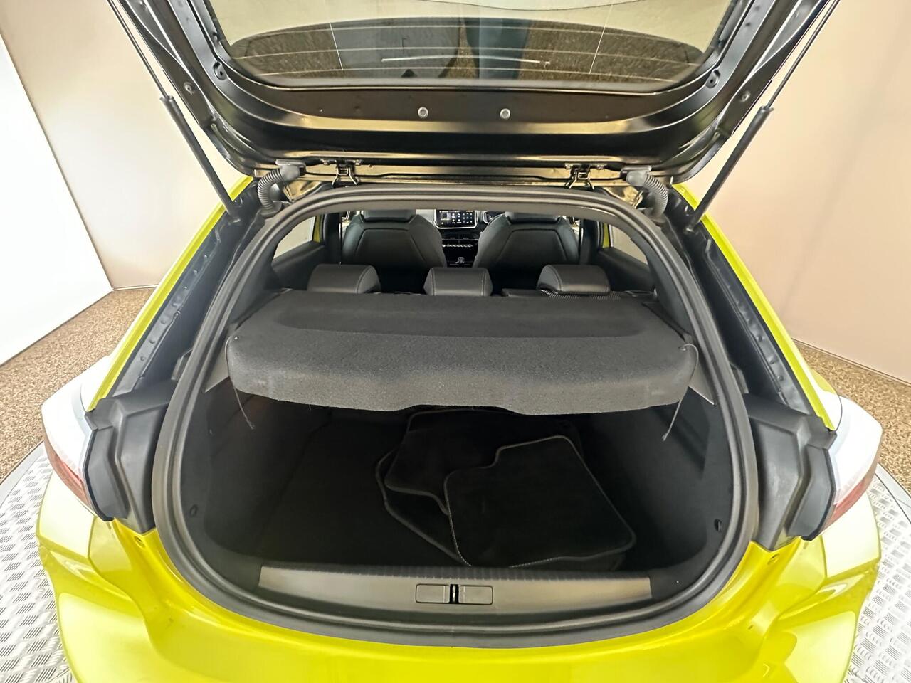 Peugeot 208 FL24CFM