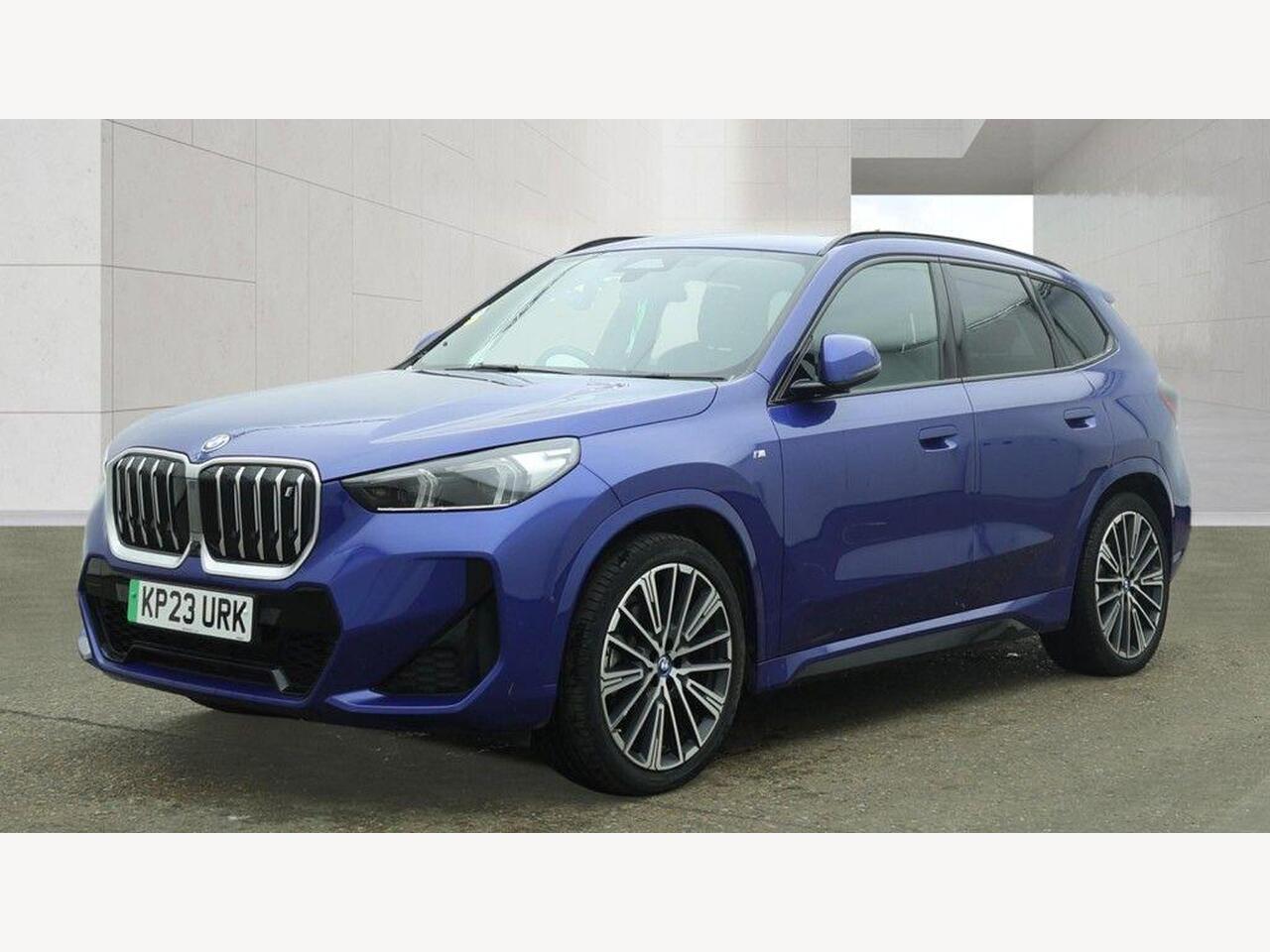 BMW iX1 KP23URK