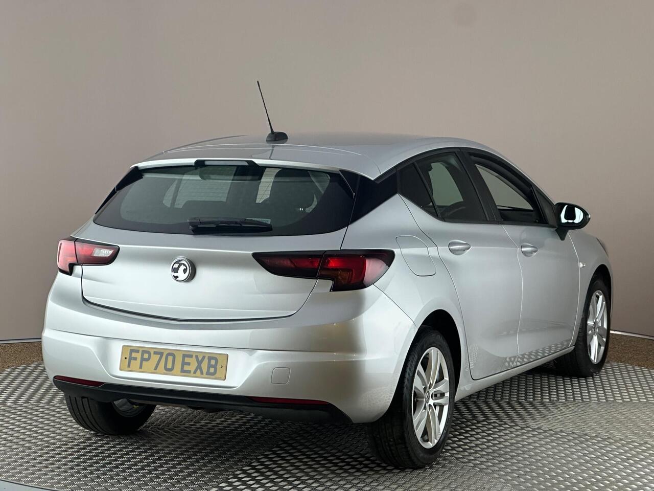 Vauxhall Astra FP70EXB