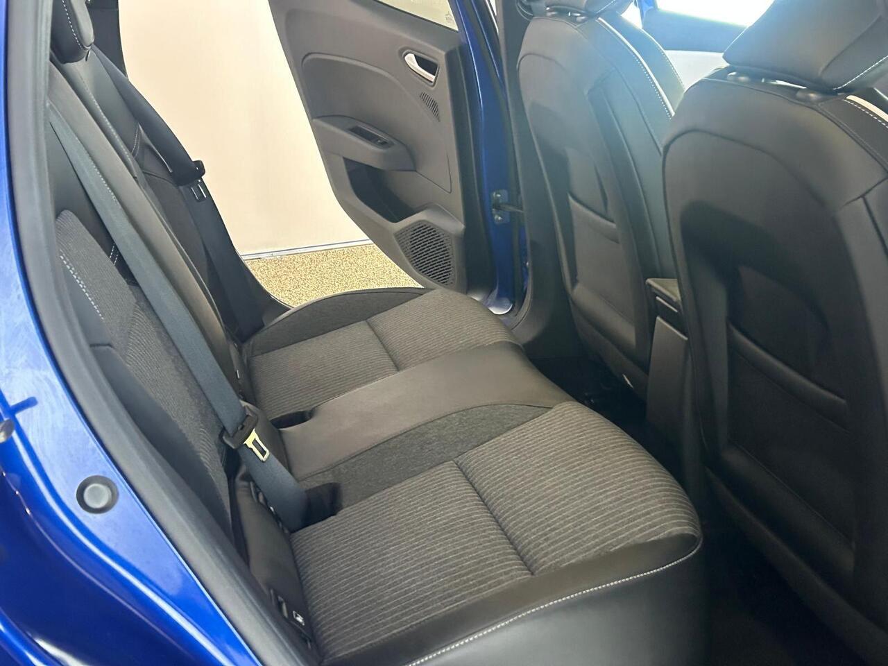 Renault Clio AK23UCE