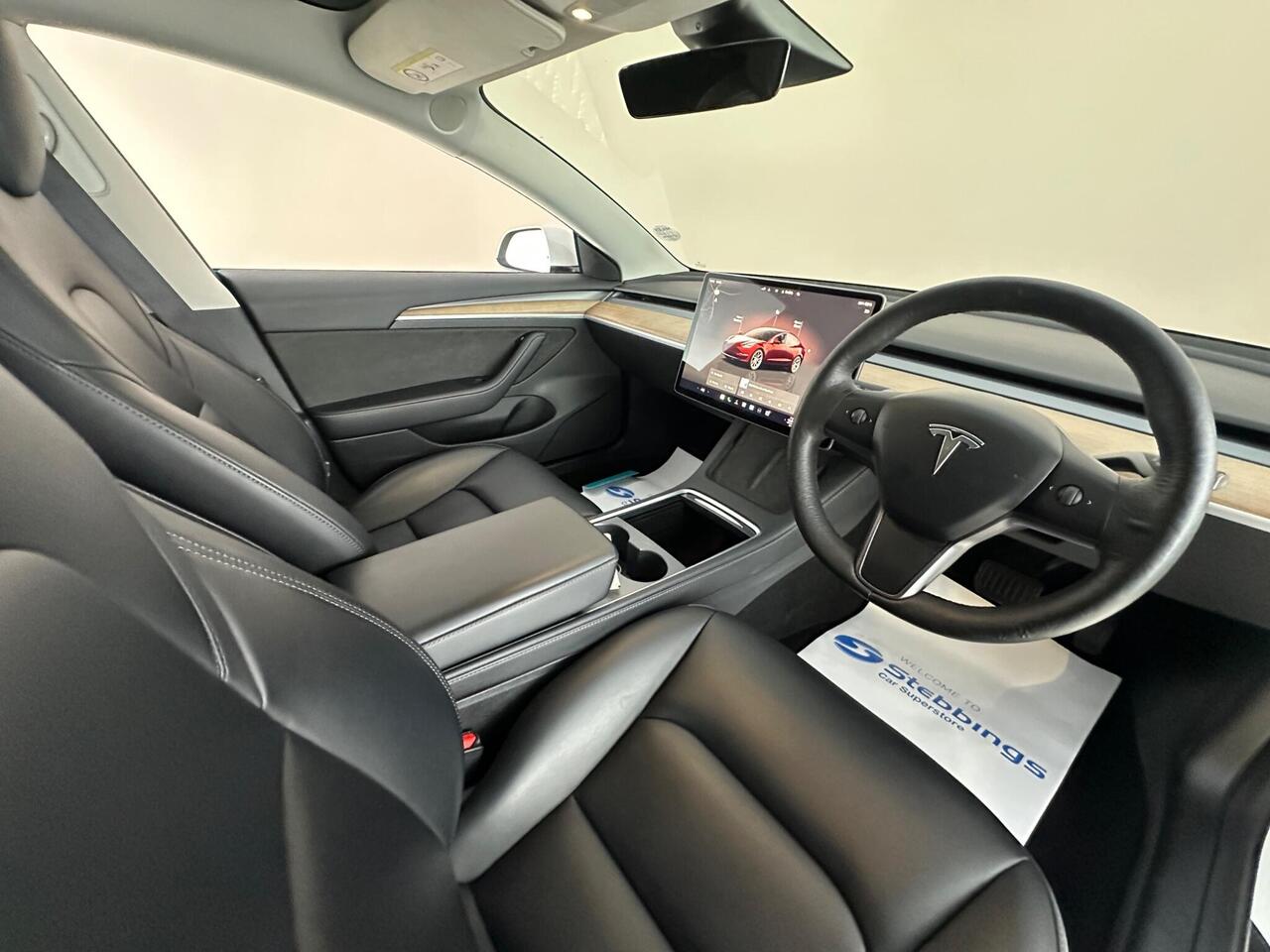 Tesla Model 3 AF72UVS