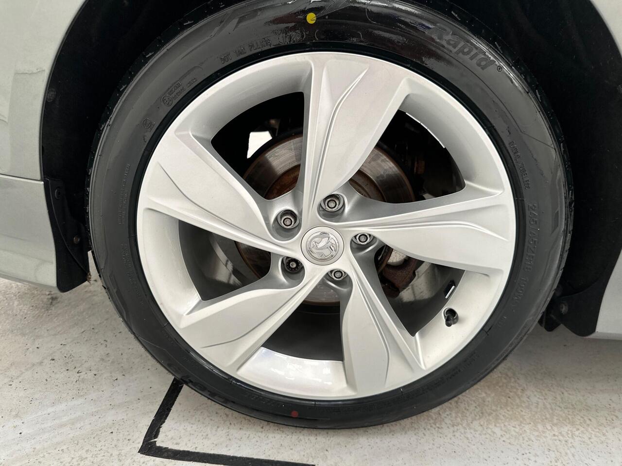 Vauxhall Insignia BG18OSM