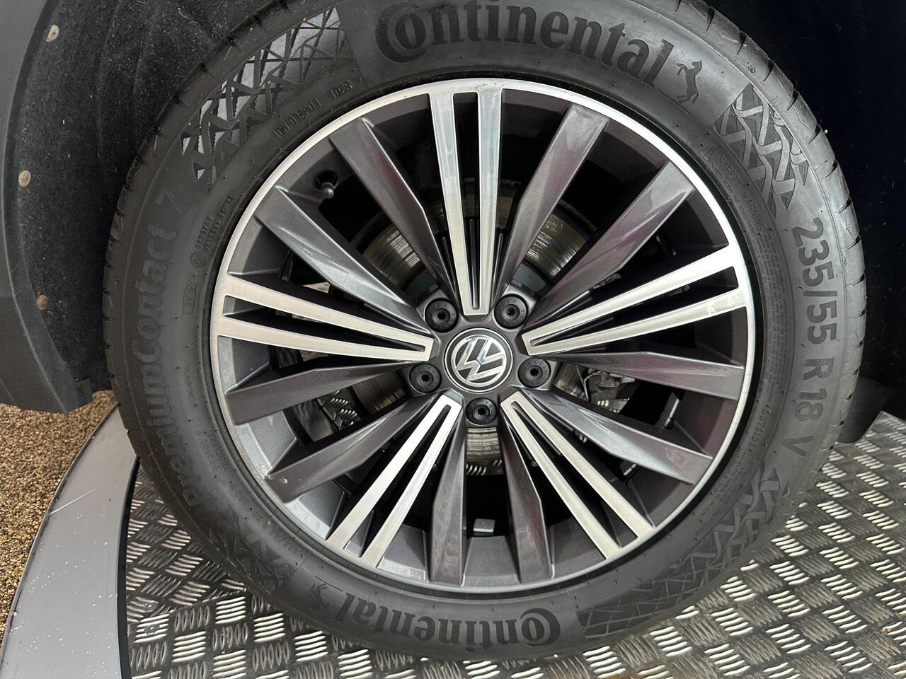 Volkswagen Tiguan Allspace AO68KHD