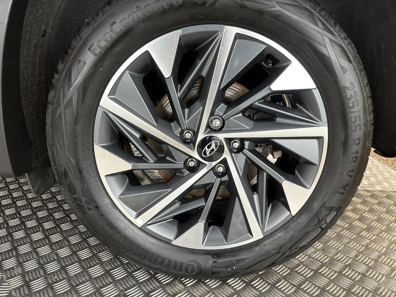 Hyundai TUCSON DU71XLC