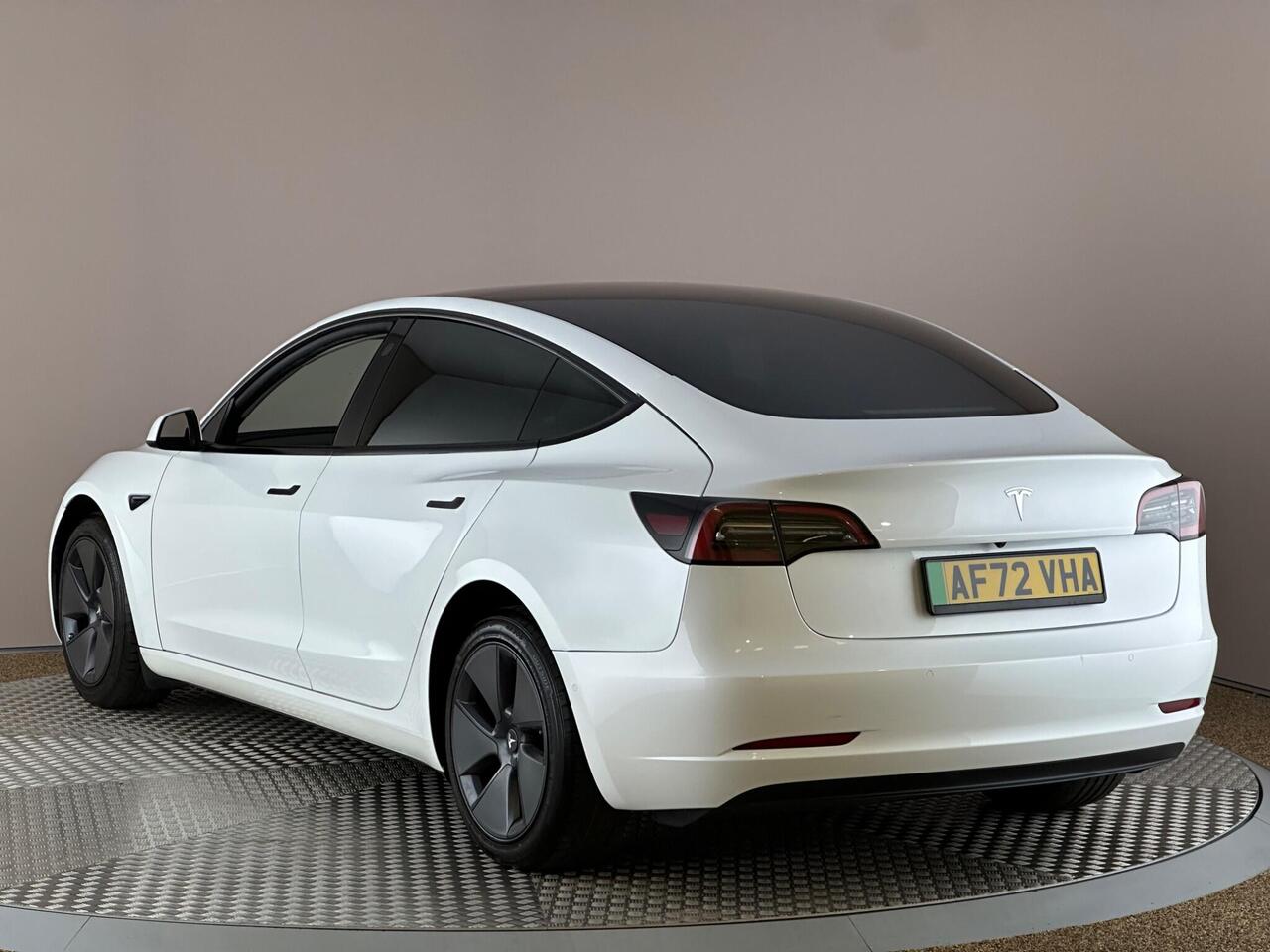 Tesla Model 3 AF72VHA