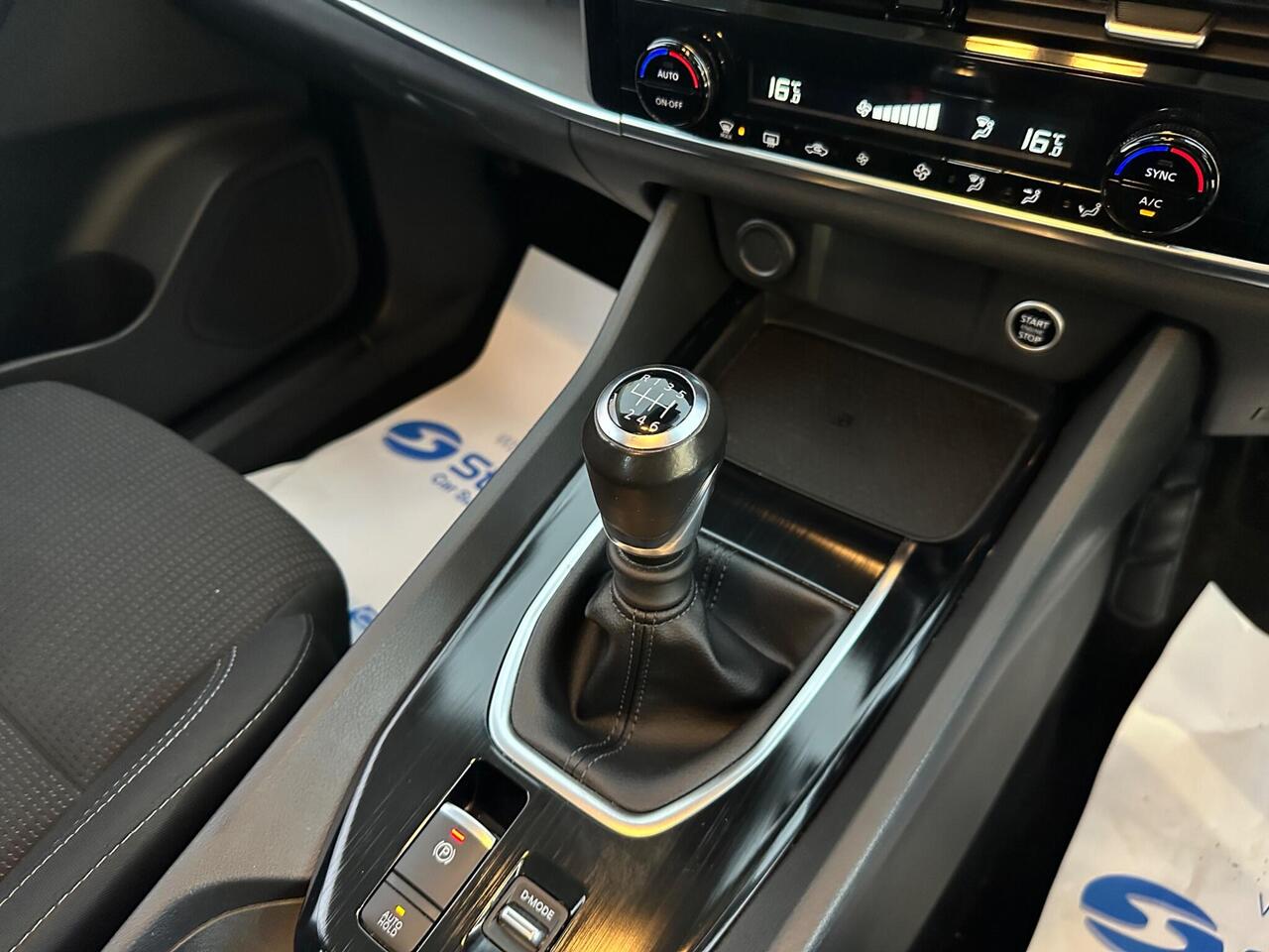 Nissan Qashqai DV71UZC
