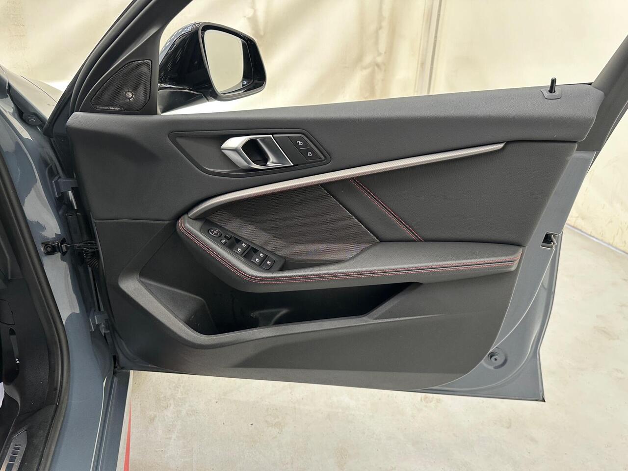 BMW 1 Series AX73KKV
