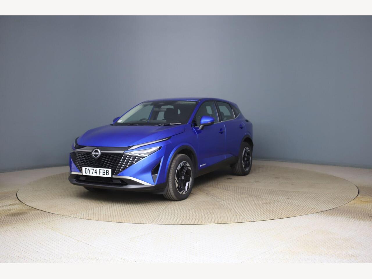 Nissan Qashqai DY74FBB