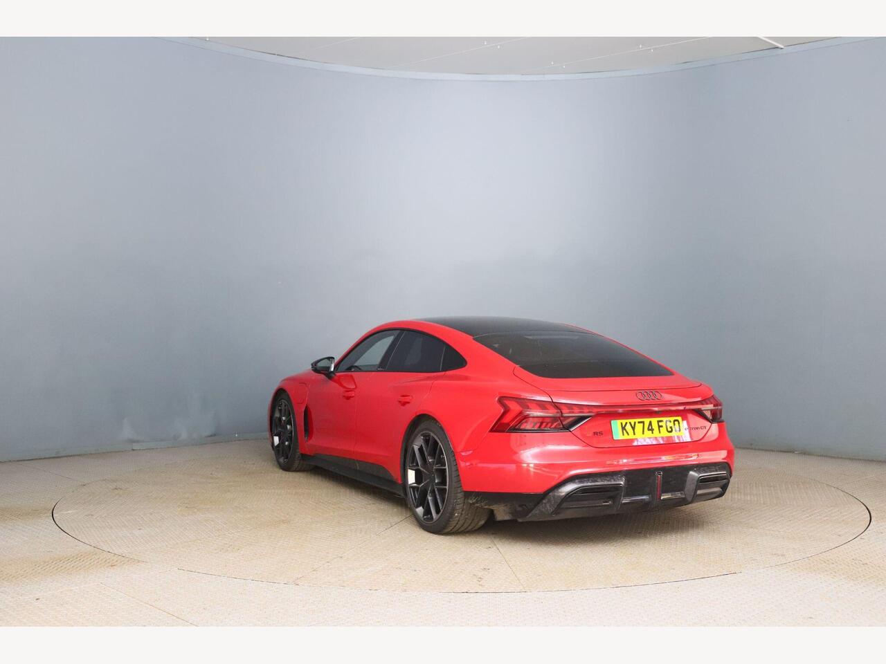 Audi RS e-tron GT KY74FGO