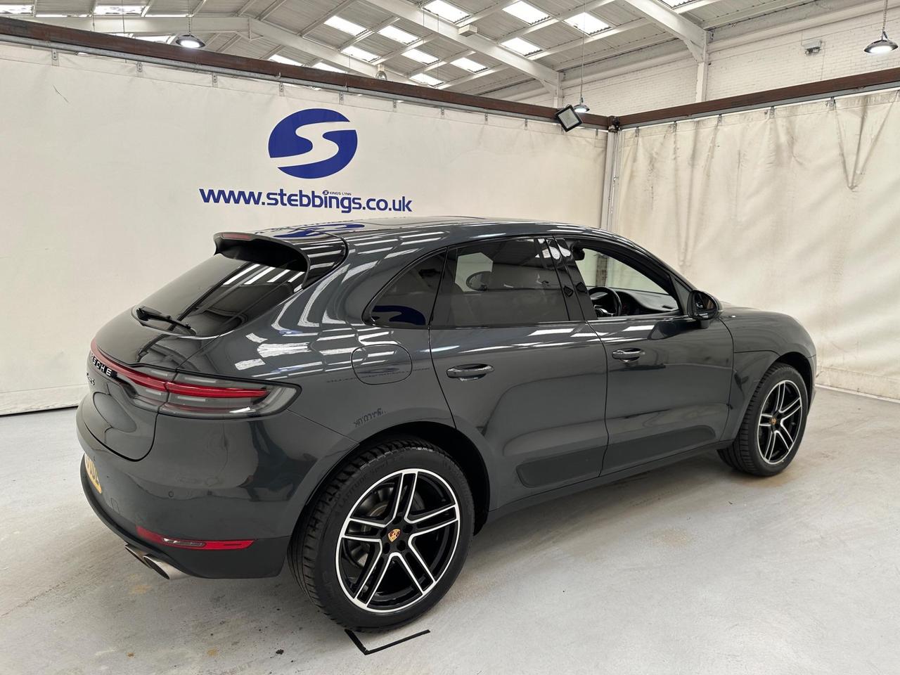Porsche Macan AE69ODL