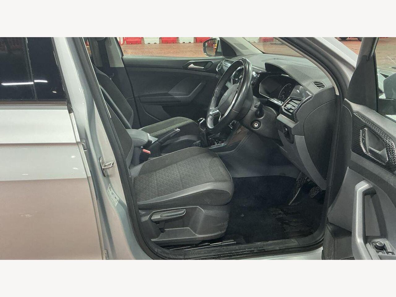 Volkswagen T-Cross VK21NRX