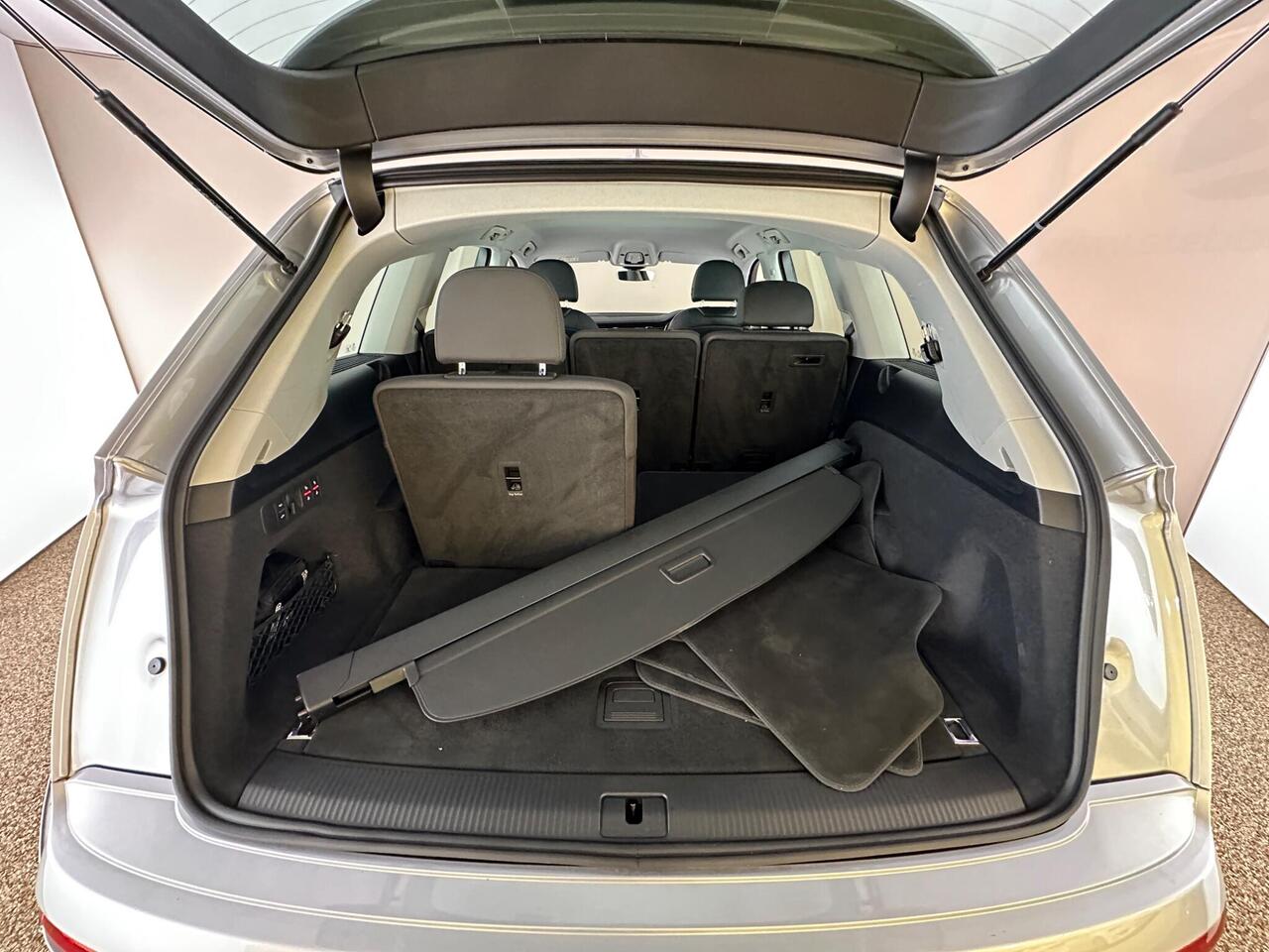 Audi Q7 GX22WMM
