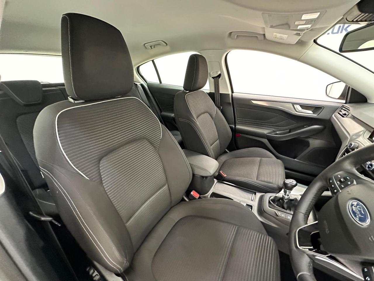 Ford Focus MJ71VWO