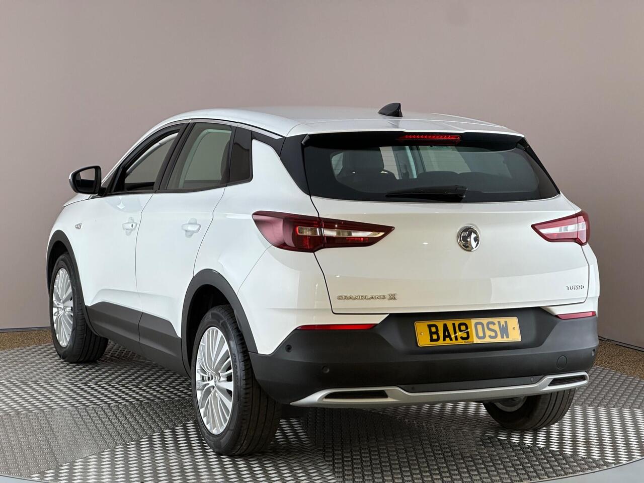 Vauxhall Grandland X BA19OSW