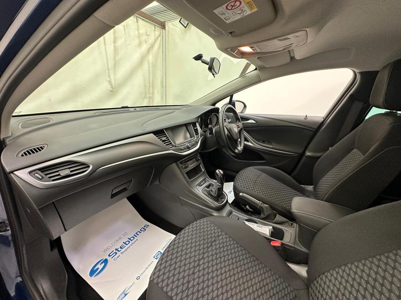 Vauxhall Astra AX21OBK