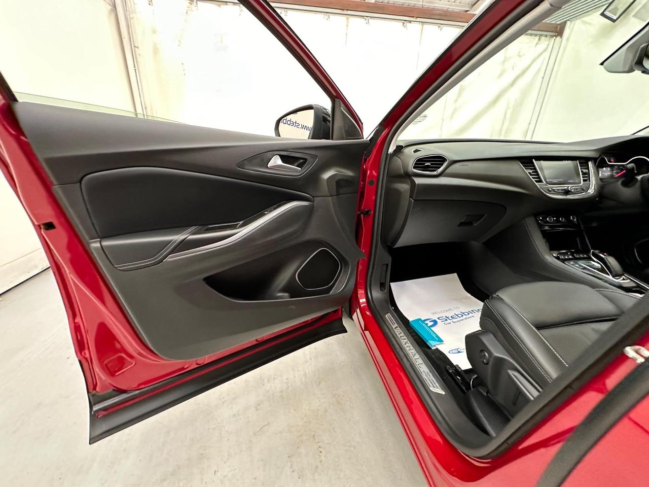 Vauxhall Grandland X BL69ZGN