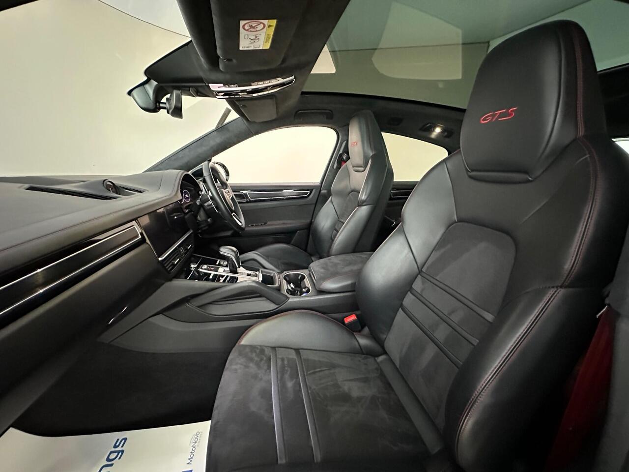 Porsche Cayenne AO22XFK