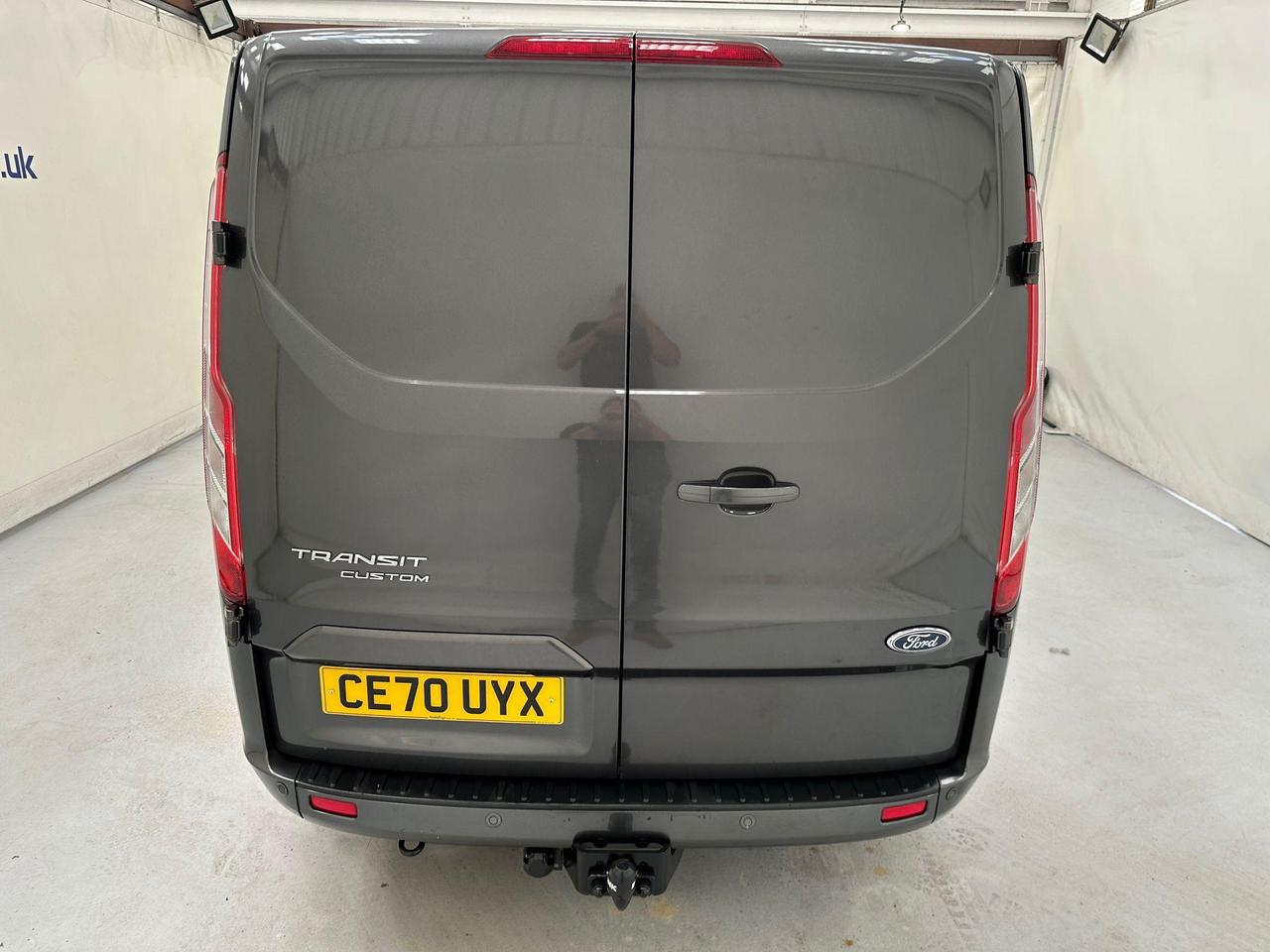 Ford Transit Custom CE70UYX