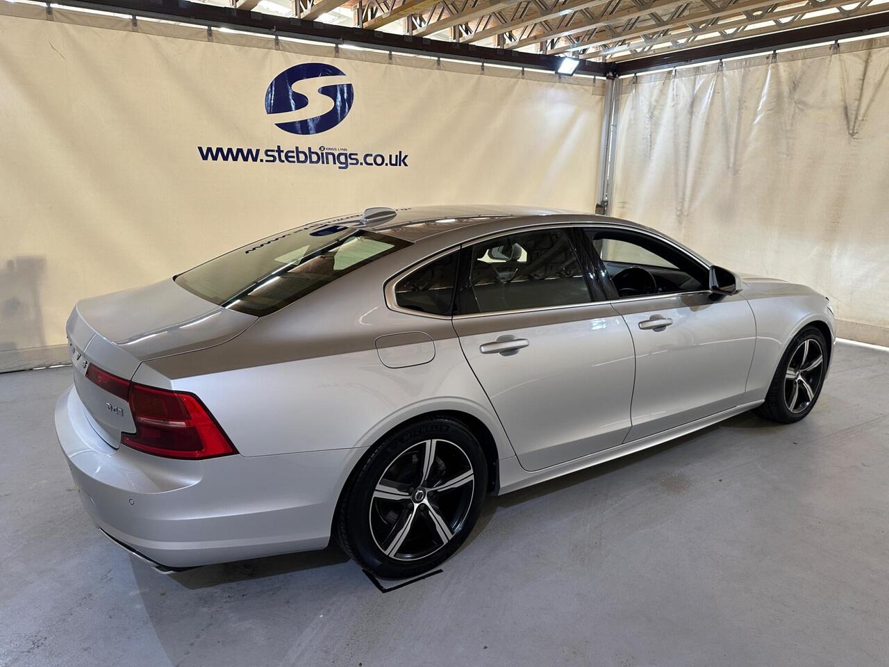 Volvo S90 SF68UOS
