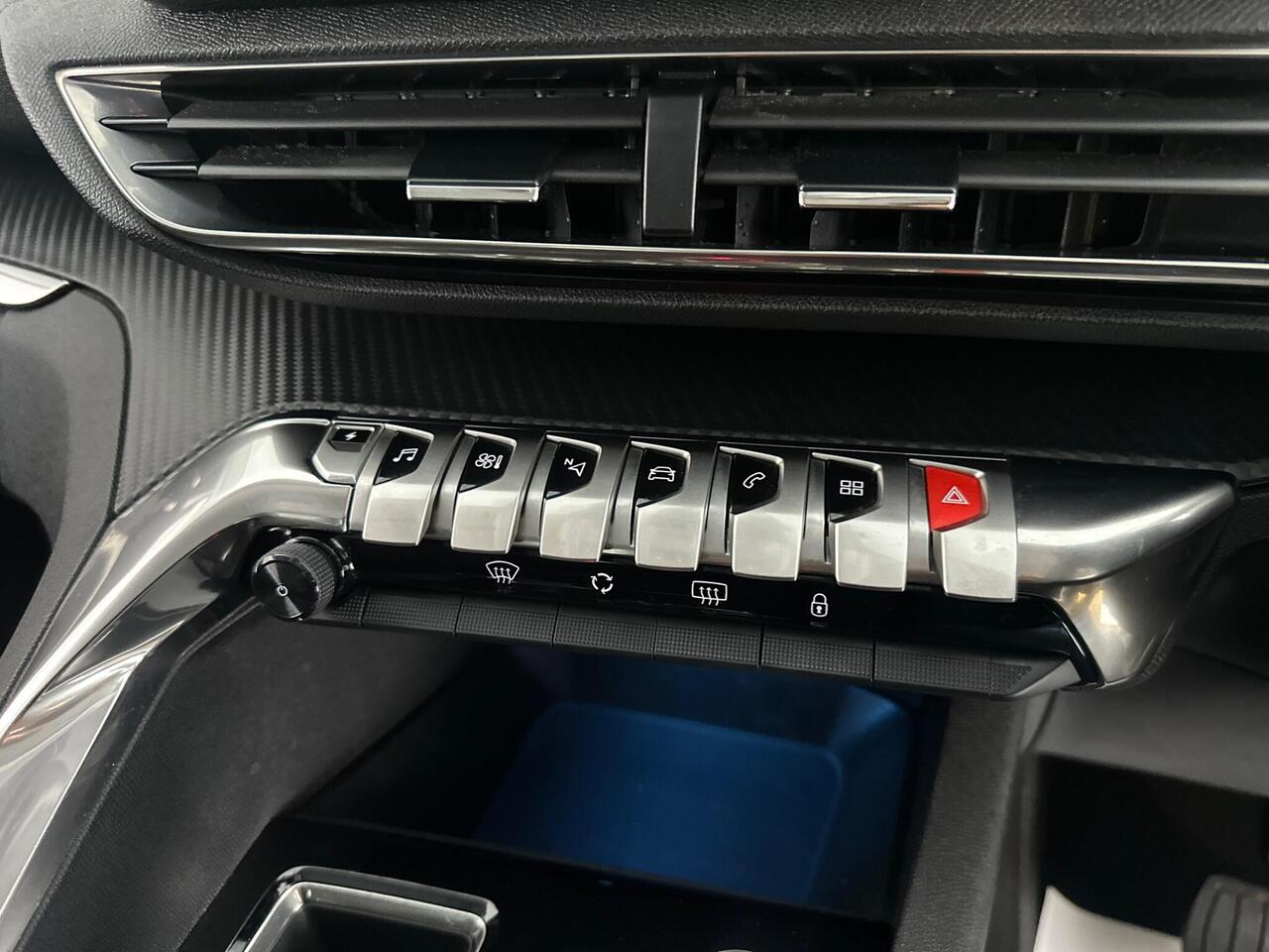 Peugeot 3008 VK71HYZ