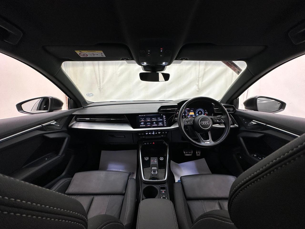 Audi A3 YE21XNF