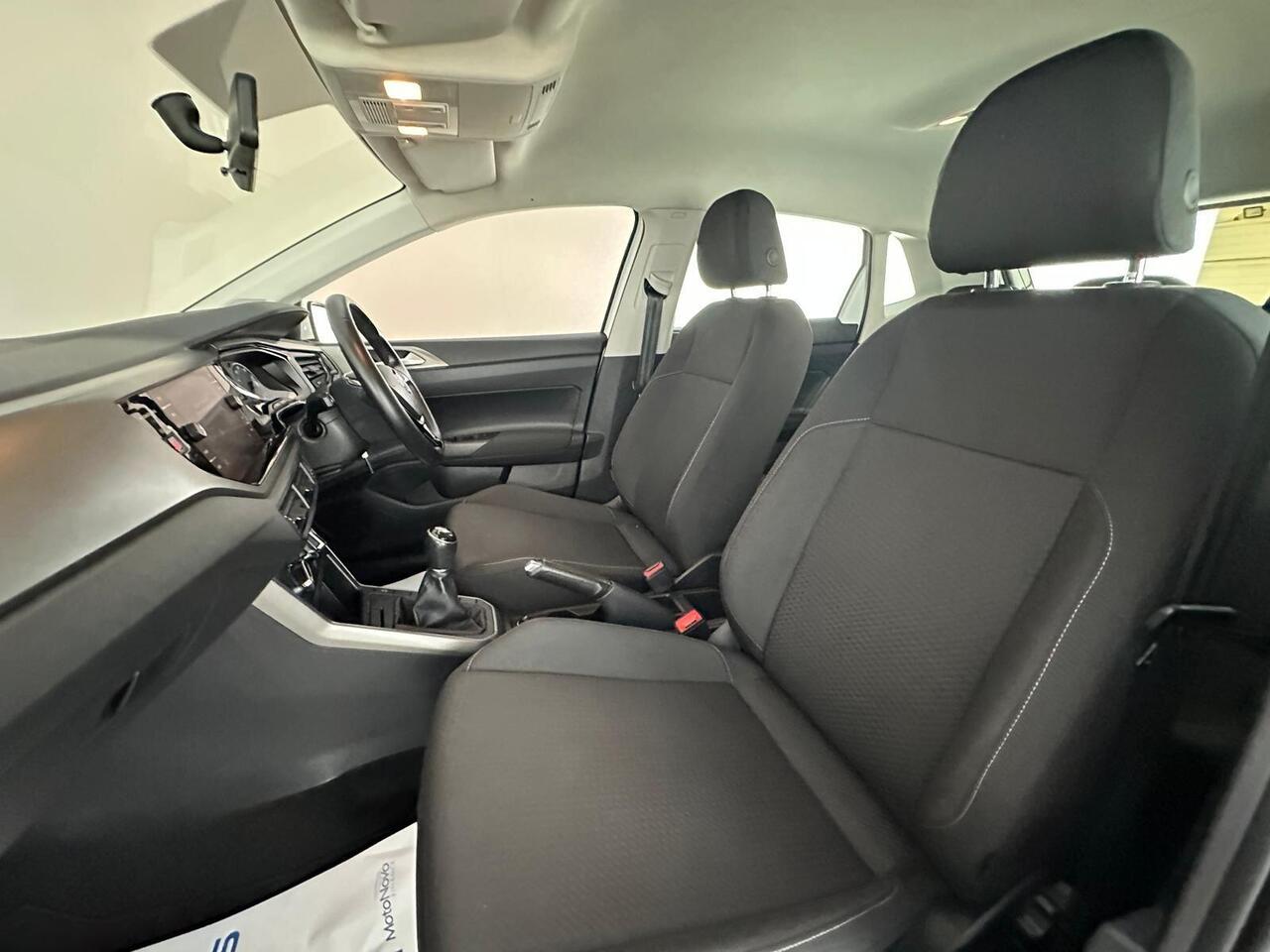 Volkswagen Polo AW19CXP