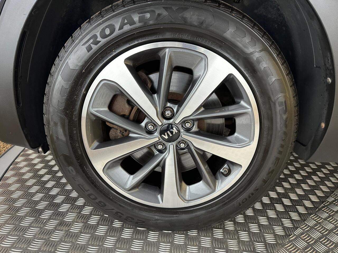 Kia Sorento MF18HZD