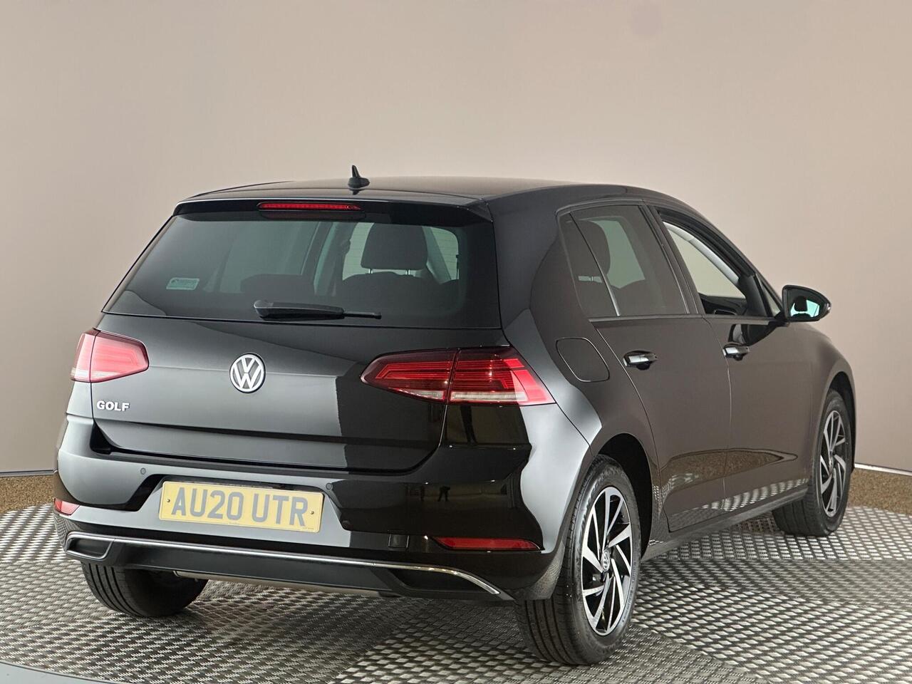 Volkswagen Golf AU20UTR