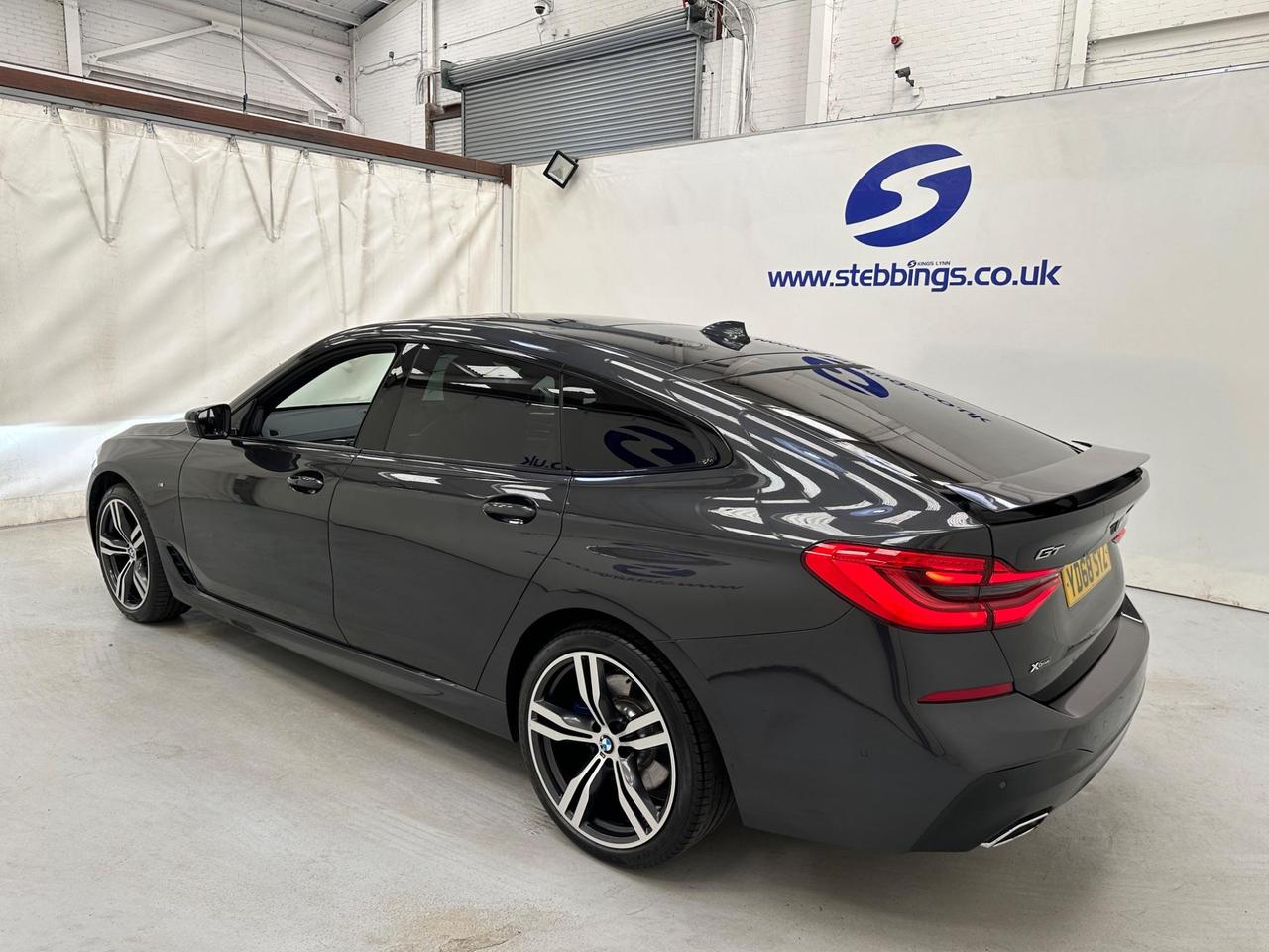 BMW 6 Series Gran Turismo YD68SYZ