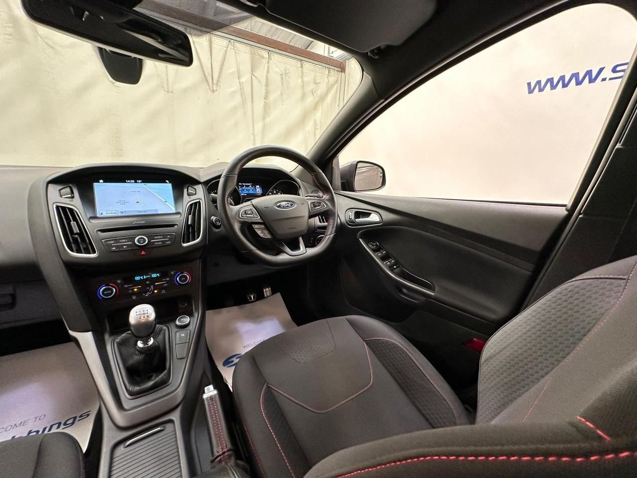 Ford Focus EX18YDL