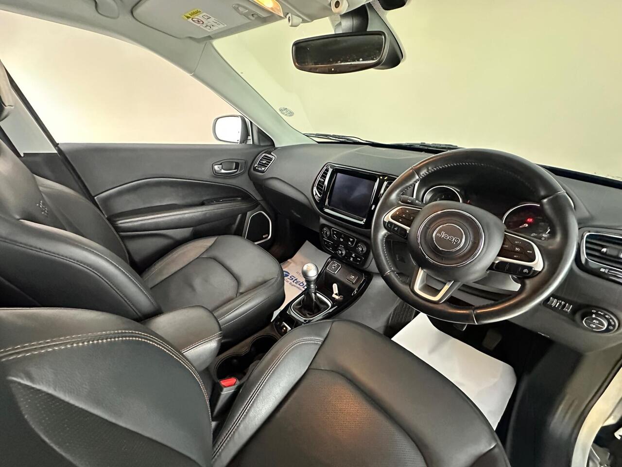 Jeep Compass SF68UMV