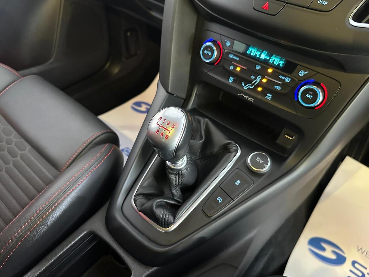 Ford Focus AD15AOM