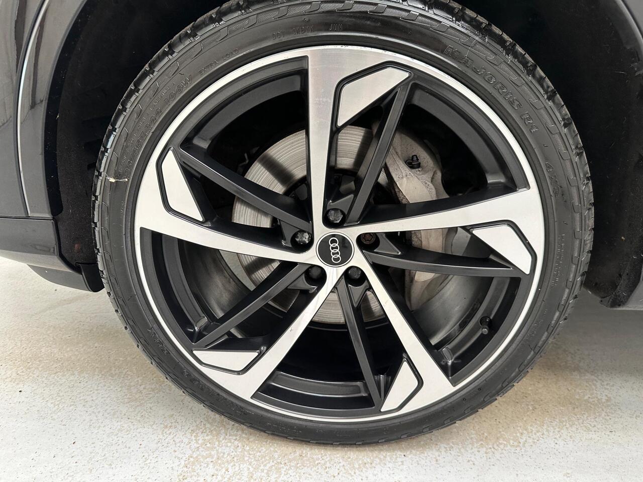 Audi Q7 SG21ZYR
