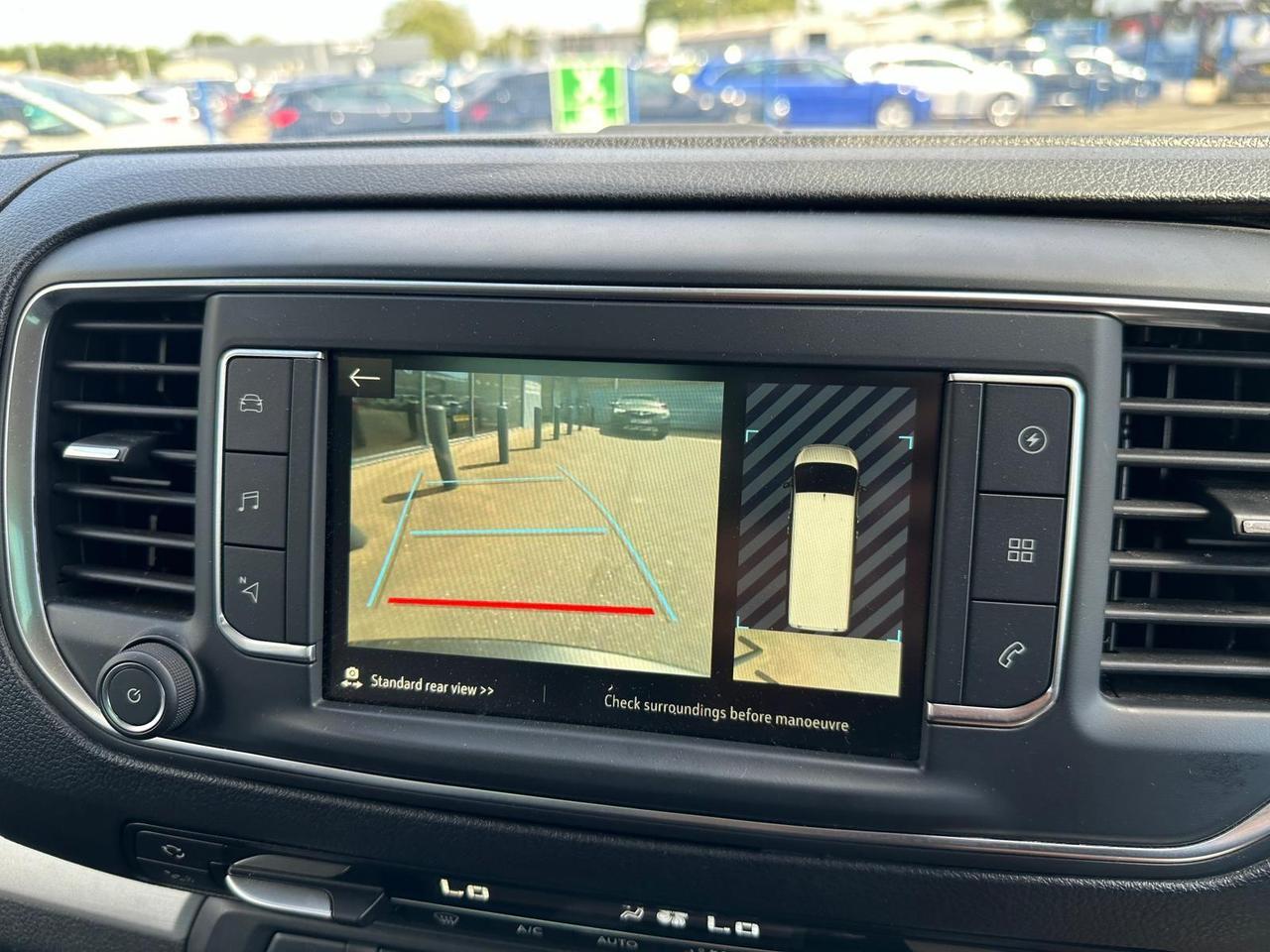 Vauxhall Vivaro Life Electric LL72ZWD