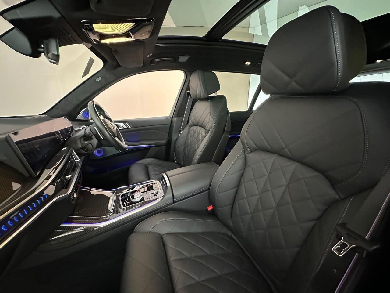 BMW X7 AU74GRK