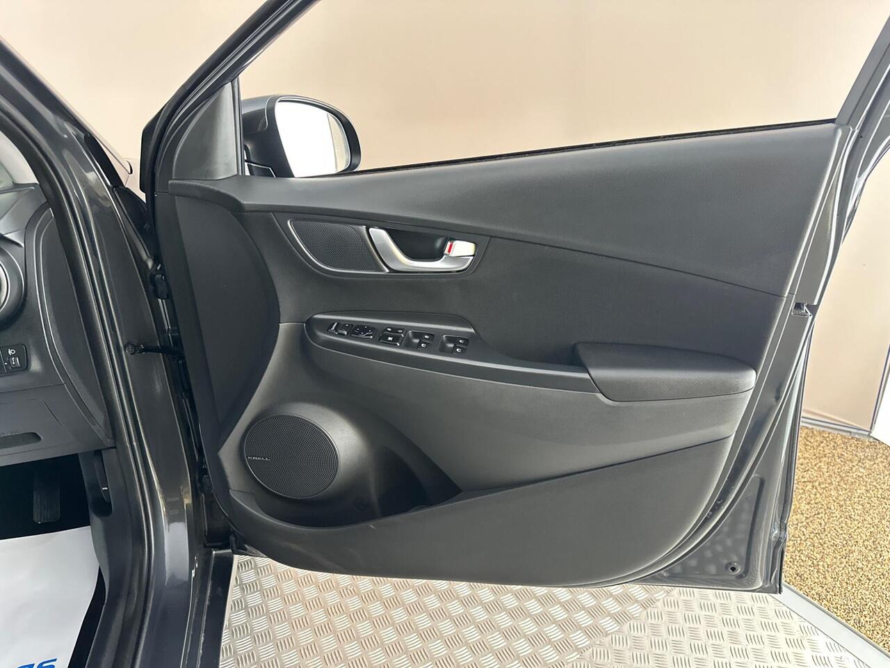 Hyundai KONA PY22KFT