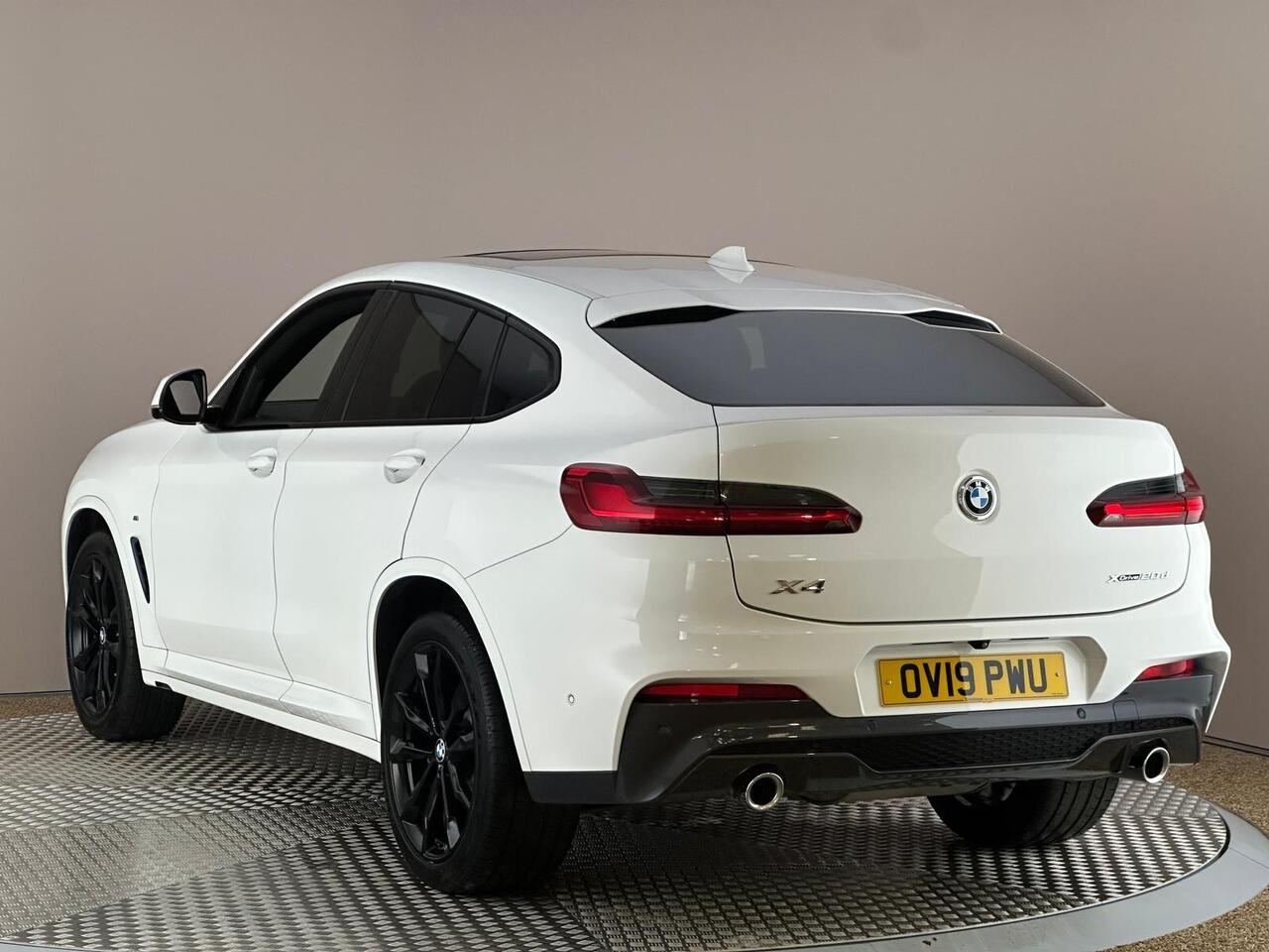 BMW X4 OV19PWU