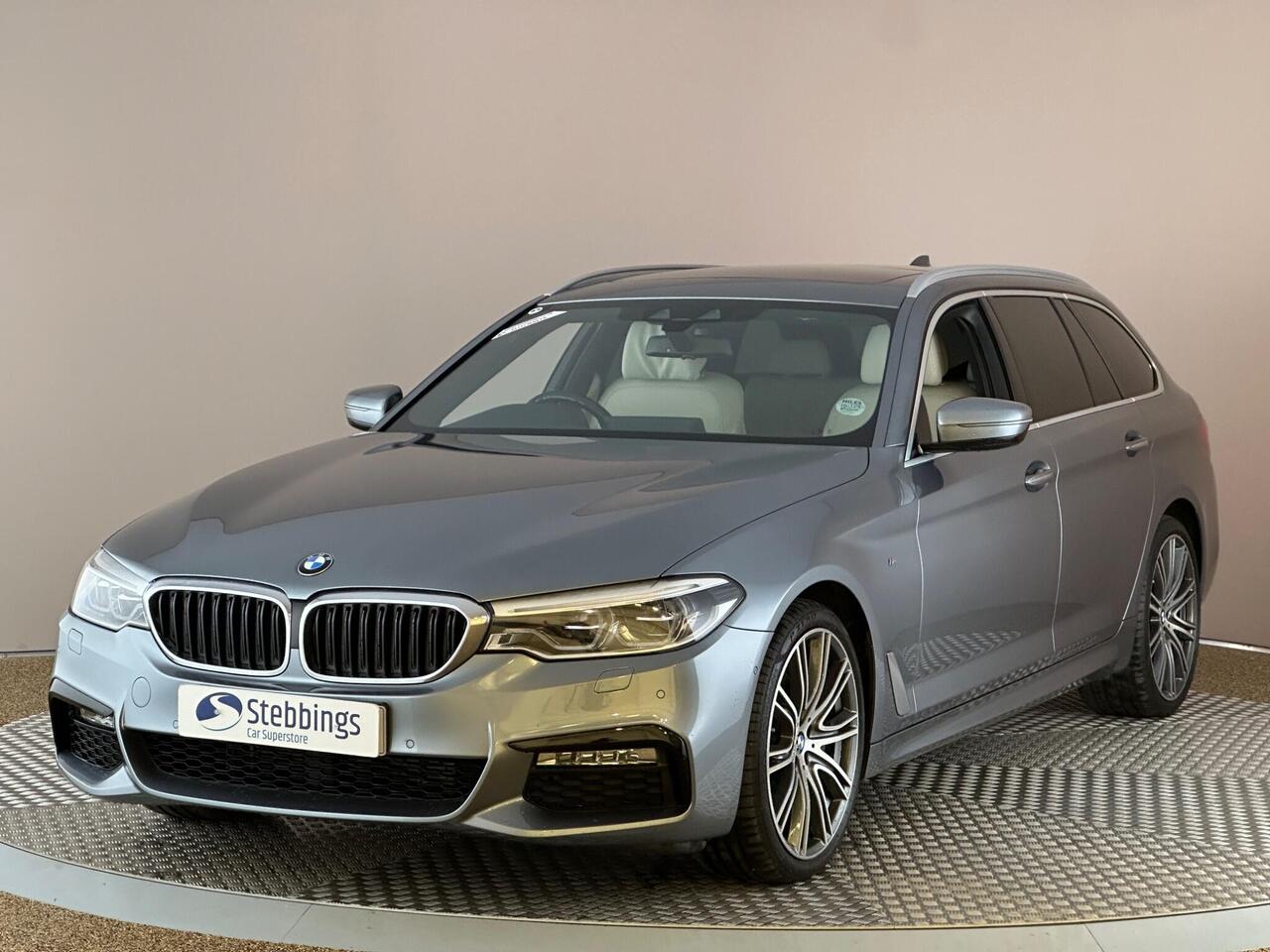 BMW 5 Series YK18JUW