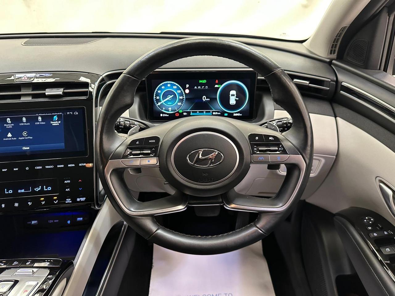 Hyundai TUCSON ET21OOW