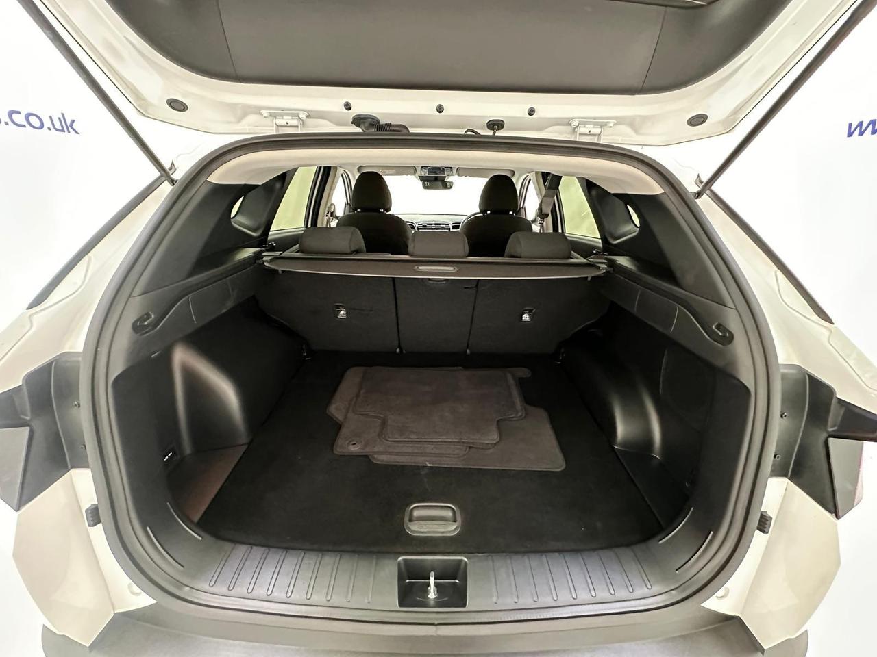Hyundai TUCSON DV72NBB
